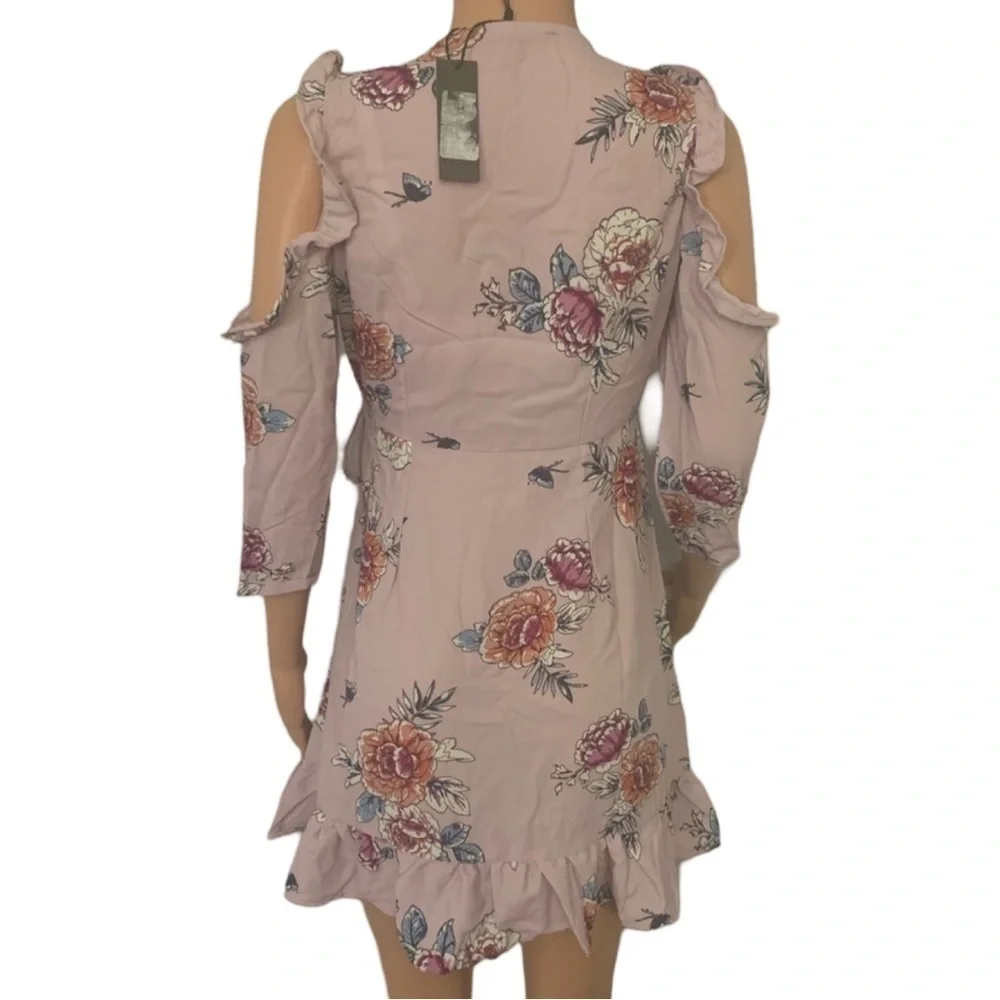 Romeo & Juliet Couture Y2K Coquette Pink Floral Cold Shoulder Wrap Dress